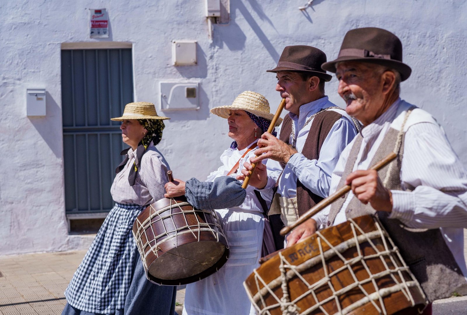 35 años de tradición en la romería de San Miguel de Geneto.