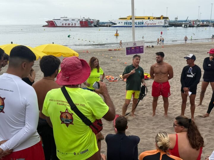 Arona celebra las Jornadas Formativas de Socorrismo Acuático
