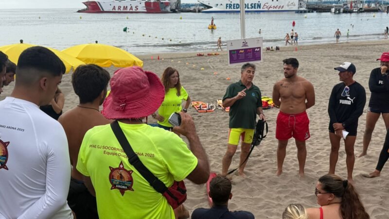 Arona celebra las Jornadas Formativas de Socorrismo Acuático