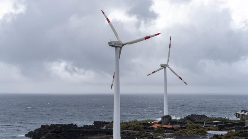 Canarias amanecerá con cielos nubosos y posibles lluvias en islas de mayor relieve