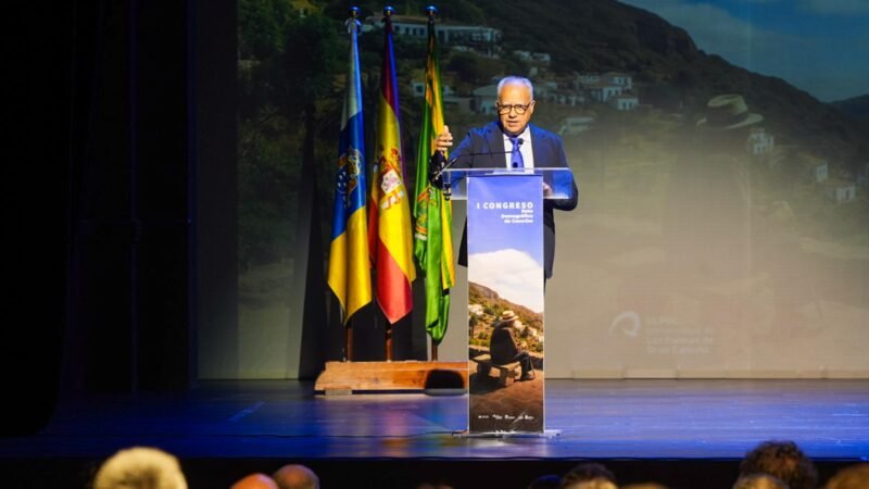 Curbelo: «Canarias necesita medidas urgentes ante el reto demográfico»