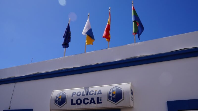 Detienen a dos menores por robo en Arona