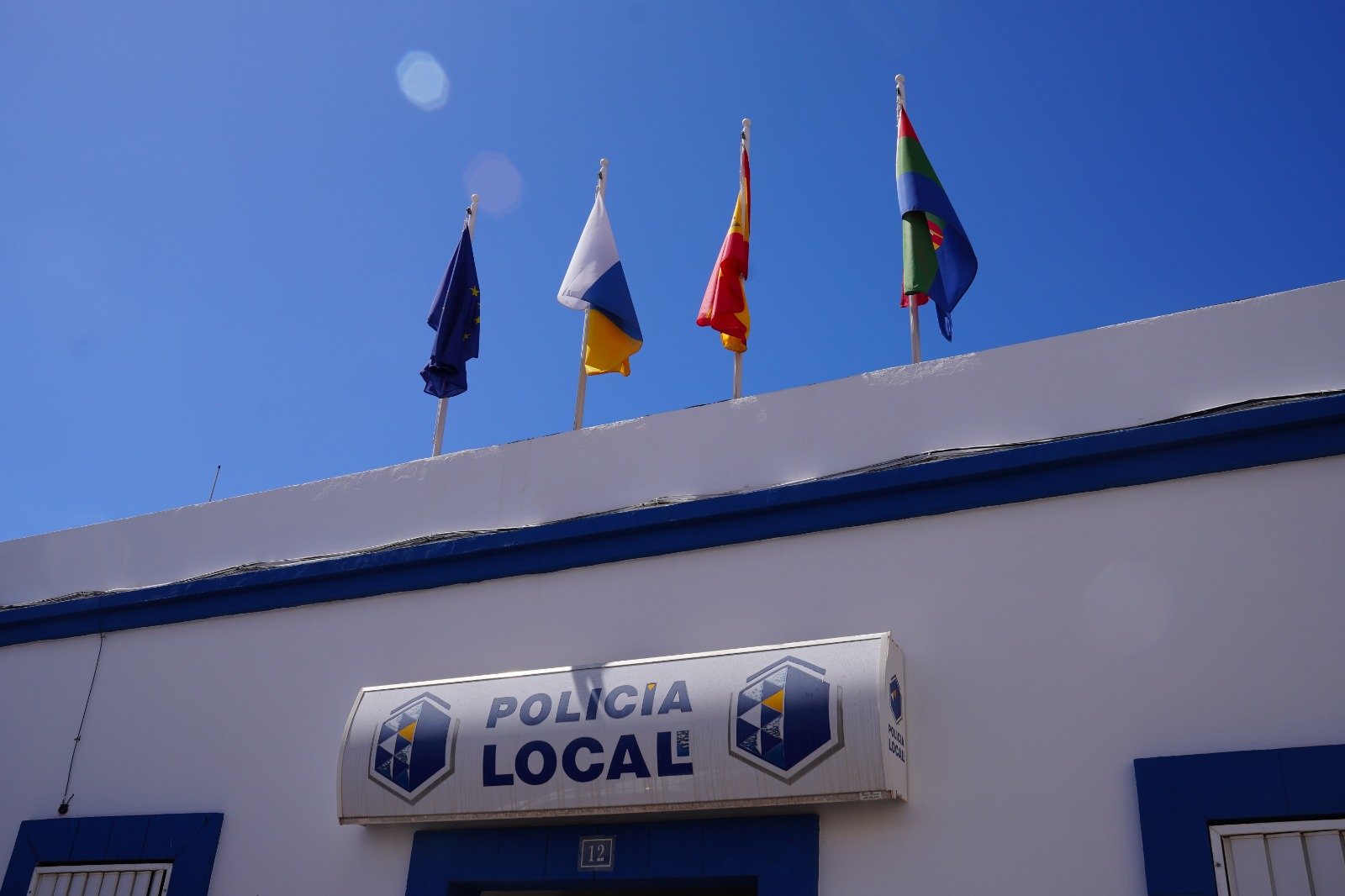 Detienen a dos menores por robo en Arona