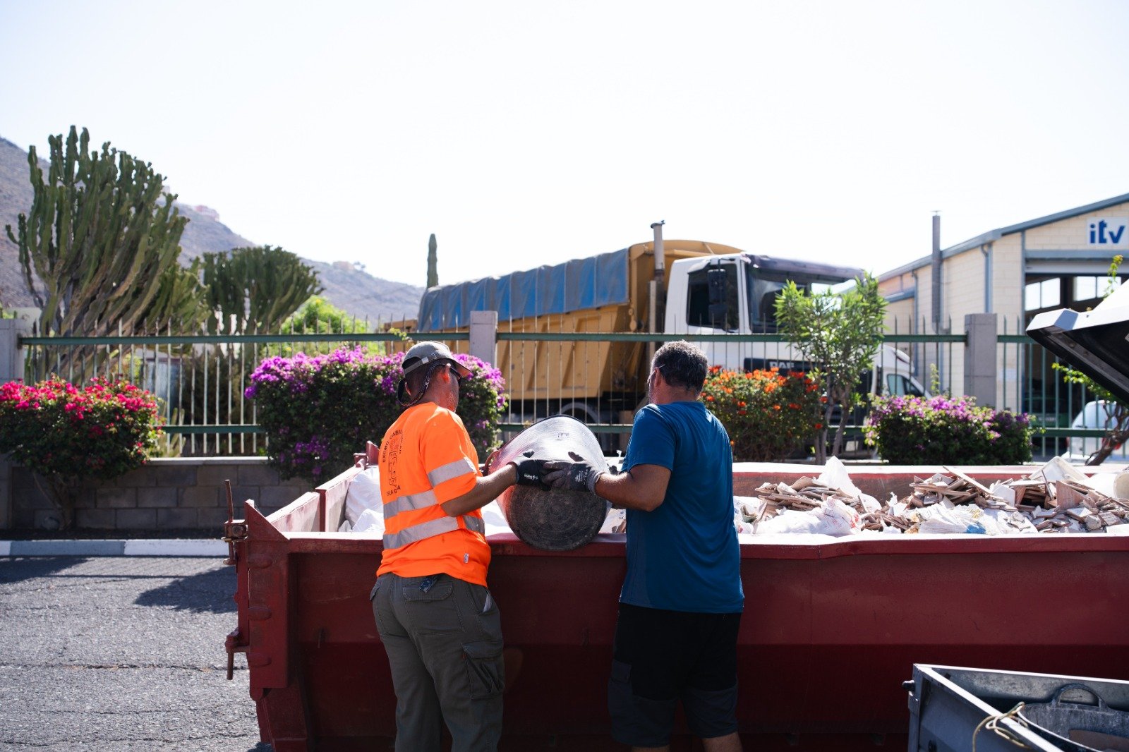 El Punto Limpio de La Gomera: gestión sostenible de residuos.