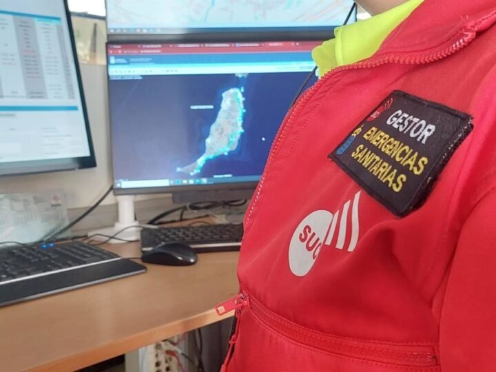 Fallece un hombre de 65 años tras ser rescatado del mar en la playa de la Cantería en Lanzarote.