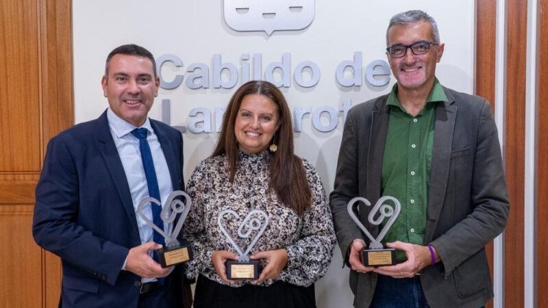 Fisioterapeuta lanzaroteña recibe premio internacional de salud