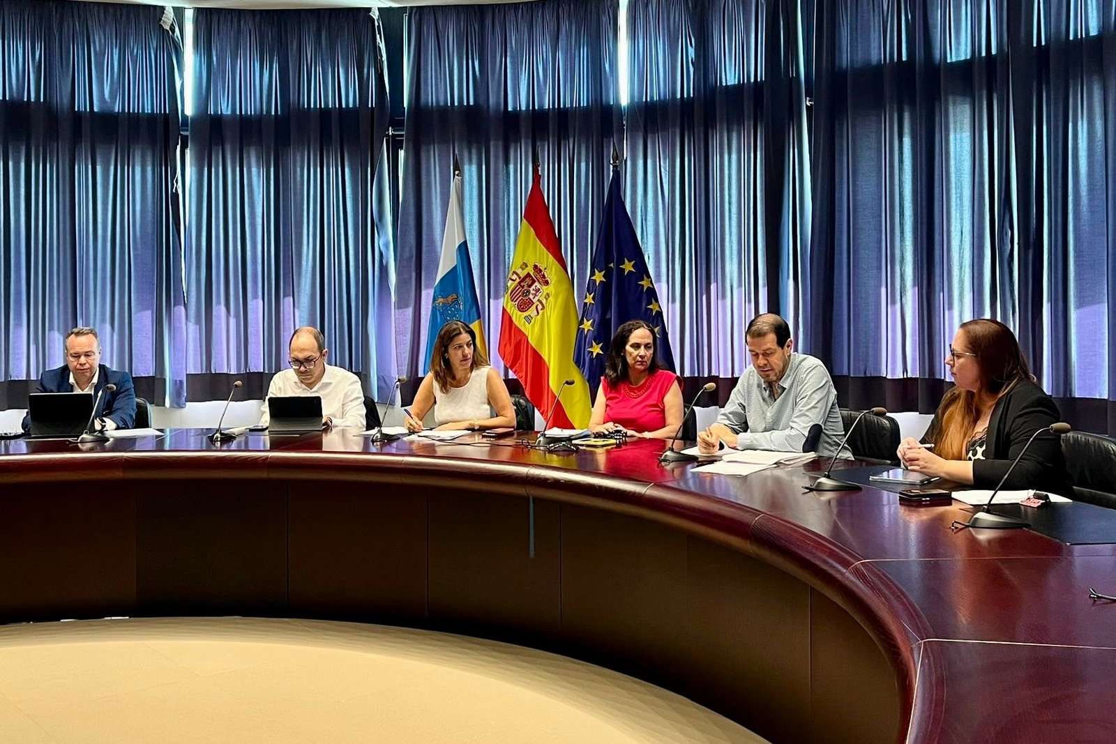 Plan de Apoyo al Emprendimiento en Canarias y Crecimiento de Autónomos