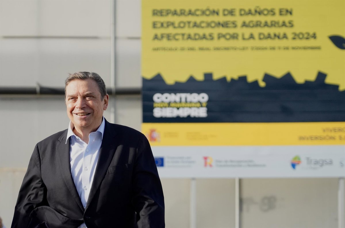 Planas visita Bodegas El Grifo por su 250 aniversario