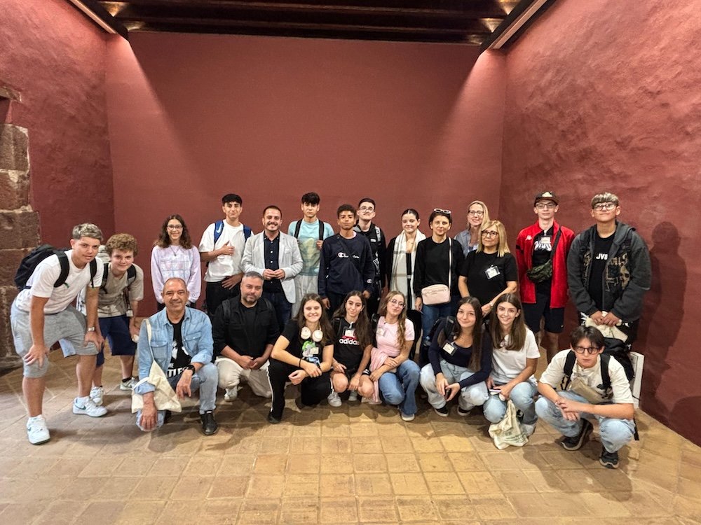 Recepción de estudiantes italianos del programa Erasmus+ en el Ayuntamiento de La Laguna.