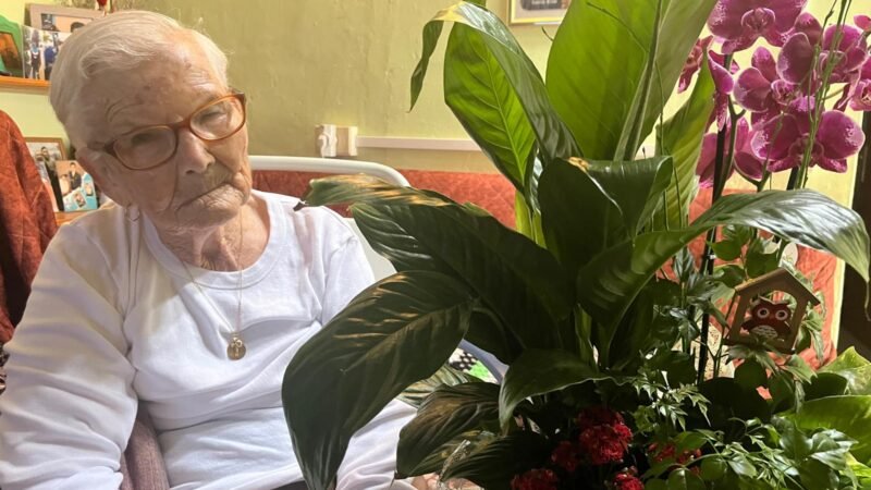 Reconocimiento a los mayores más longevos de La Gomera