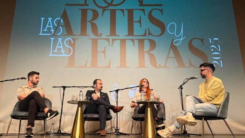 Arona ha dado inicio a la exhibición de Artes y Letras 2025, la cual estará abierta al público hasta el 5 de diciembre.