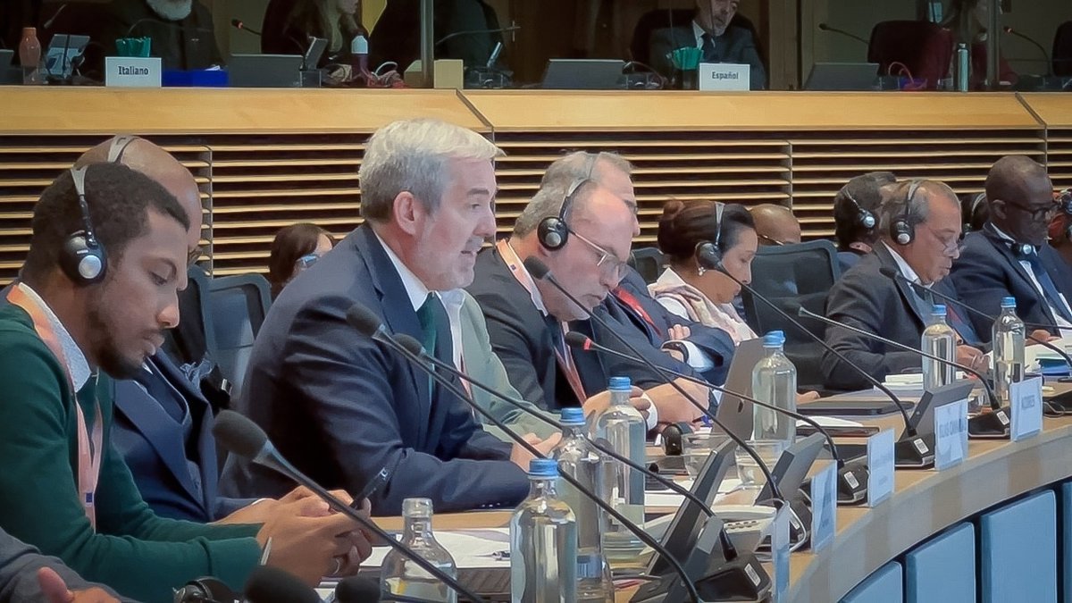 Clavijo advierte que aprobación marco financiero expulsaría RUP de UE.