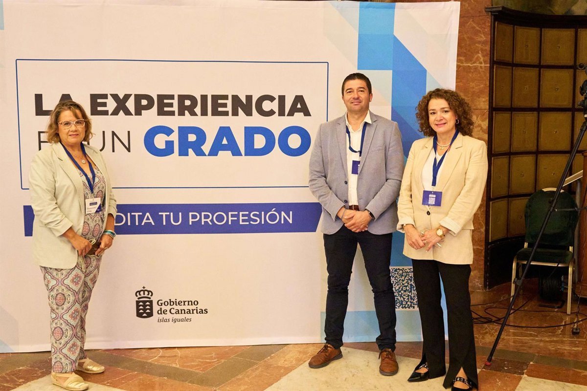Murcia participa en foro para fomentar acreditación de competencias profesionales sin titulación