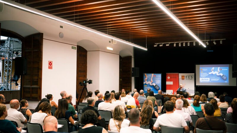 Taller sobre facturación electrónica para empresas laguneras