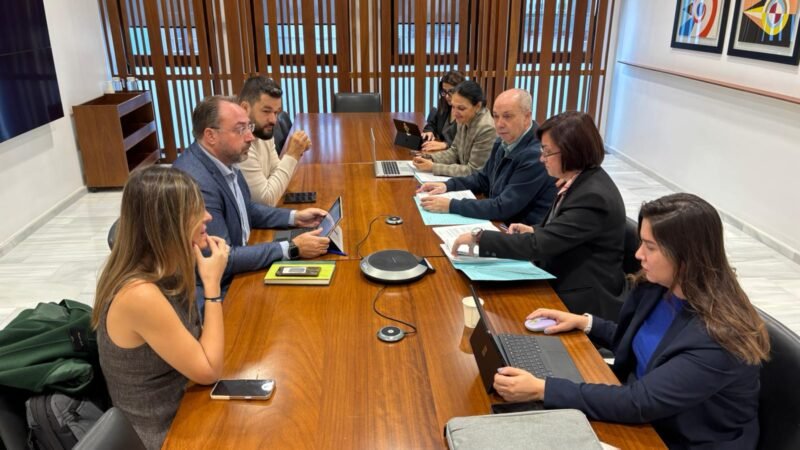 Aprobada convocatoria de 18 plazas para el nuevo Servicio Insular de Bomberos