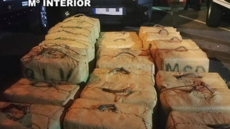 Detenido hombre en Tenerife con 900 kilos de hachís en furgoneta