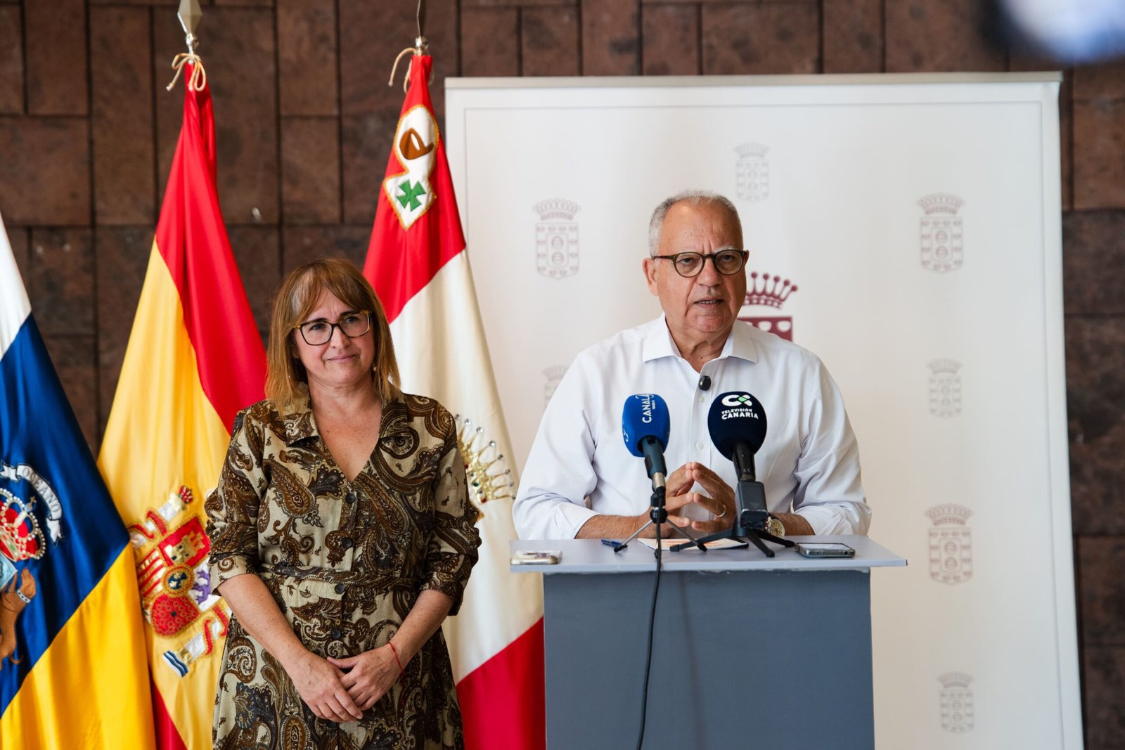 El Cabildo abre plazo para becas de estudio, transporte y alquiler para jóvenes estudiantes