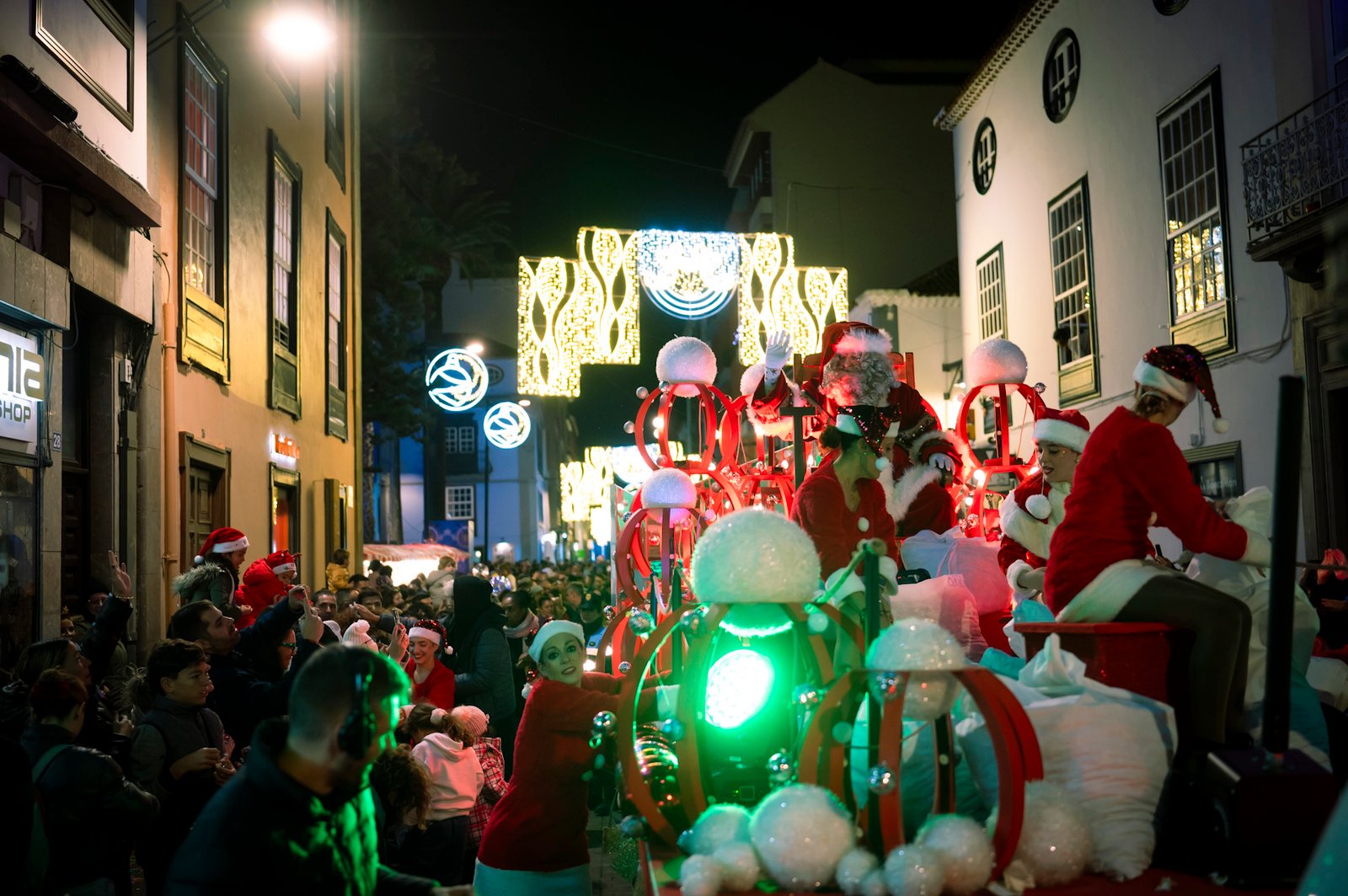 La magia de la Cabalgata de Papá Noel en La Laguna