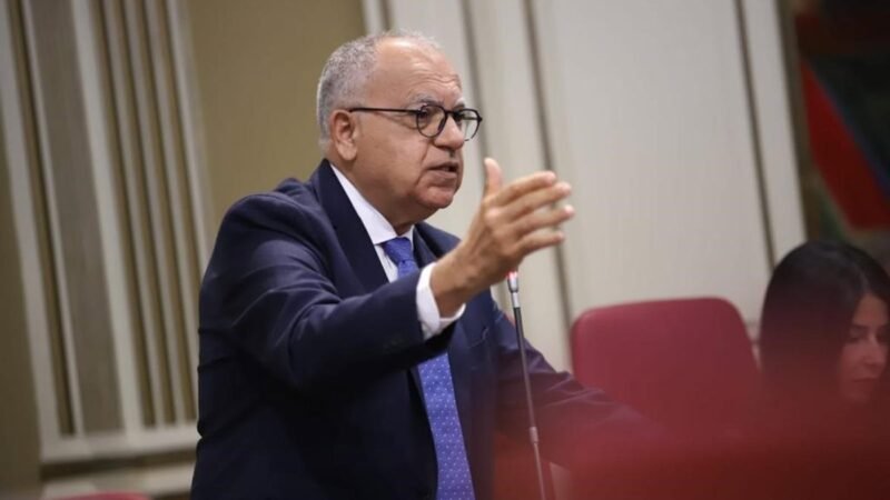 Curbelo (ASG) apoya regularización de migrantes para normalizar mercado laboral en Canarias