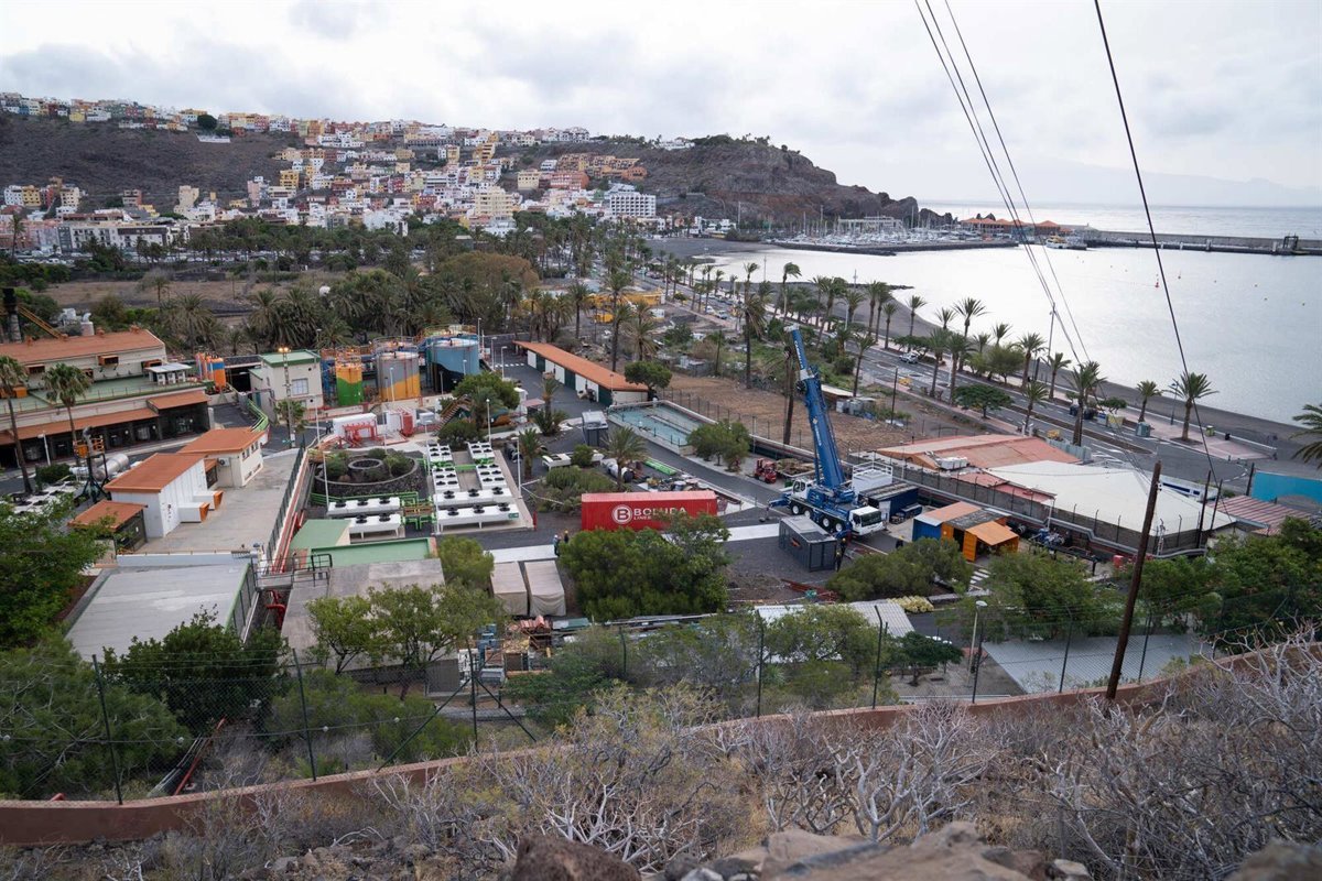 El Cabildo de La Gomera activa sistemas de emergencias ante cero energético. Restablecimiento del suministro eléctrico en marcha.
