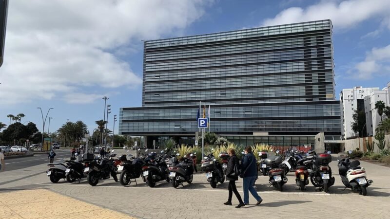 El SEPE deberá pagar 8.937 euros a una trabajadora de Lanzarote por discriminación de sexo.