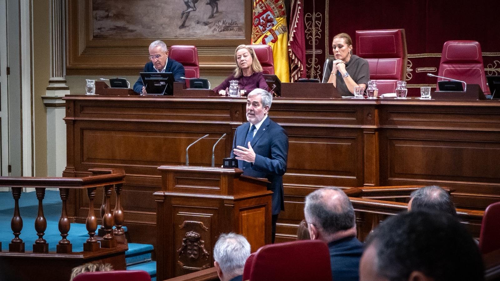 El presidente de Canarias reclama protección de fondos para regiones ultraperiféricas