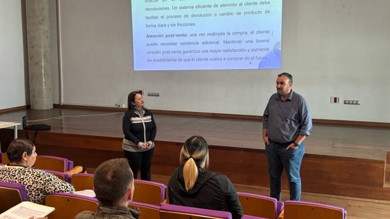 La Laguna promueve la empleabilidad con más de 160 cursos gratuitos y 3.400 personas formadas en 2025