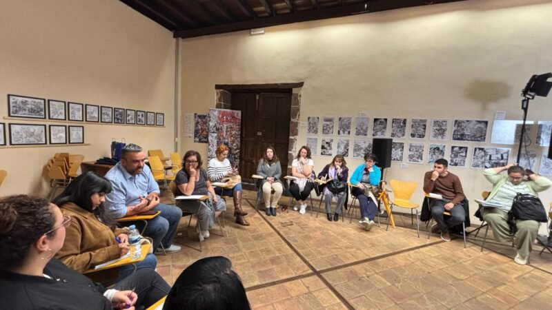 La formación y el trabajo en red reducen el paro en La Laguna a mínimos históricos.
