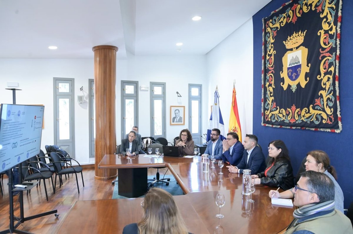 La oficina de ‘reto demográfico’ del Gobierno de Canarias recibe casi 400 solicitudes en ocho meses, con el 80% resueltas en español.