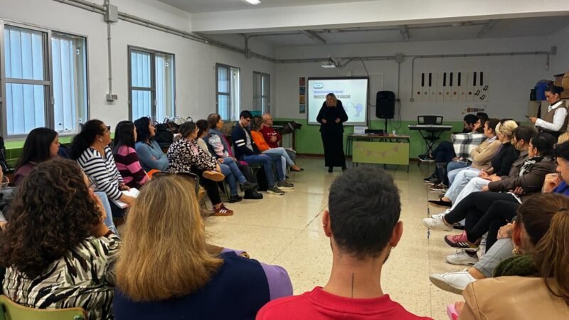 Profesionales de centros de Santa Cruz de Tenerife se forman en proyecto de Patios Inclusivos