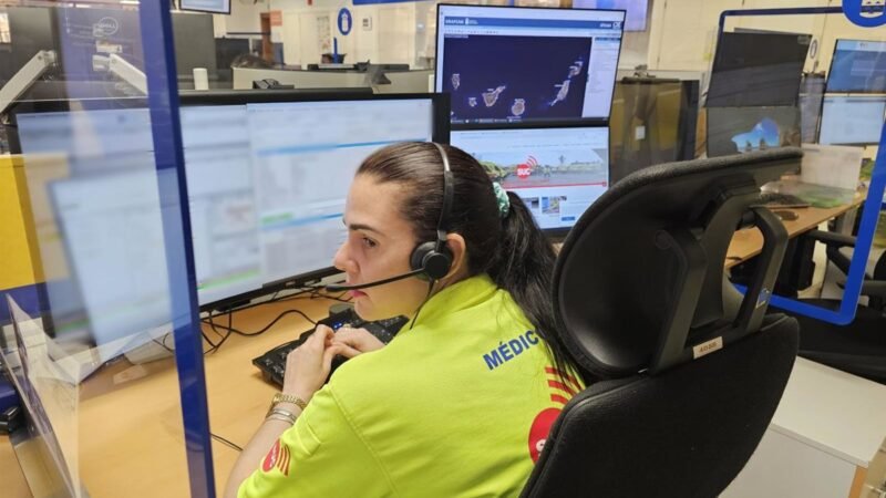 Un peatón en estado crítico tras ser atropellado por una motocicleta en Las Palmas de Gran Canaria.