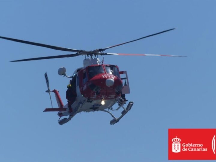 Continúa la búsqueda del parapentista que cayó al mar en Puerto de la Cruz