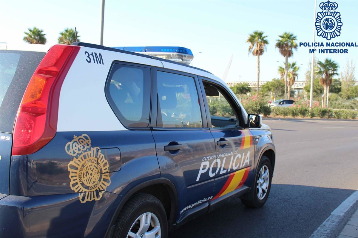 Dos individuos encapuchados atacan a un hombre con arma blanca en Las Palmas de Gran Canaria.