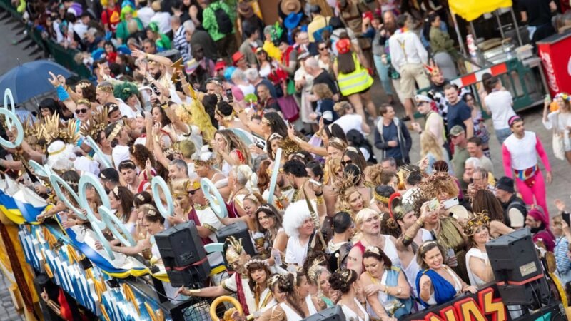 El PP propone declarar carnavales canarios como BIC en el Parlamento de Canarias.