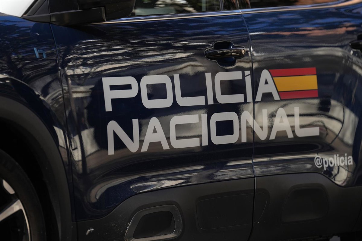 Menor detenido por robar móvil con tirón a joven en Arrecife (Lanzarote)