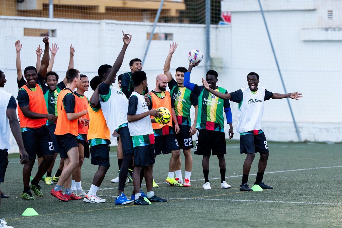 CEAR y LaLiga ofrecen clínicas formativas para refugiados del CEAR CF.