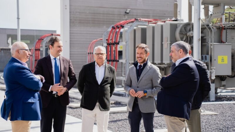 Curbelo apuesta por cerrar anillo eléctrico en La Gomera