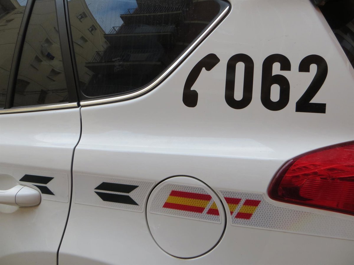 Detenidos dos hombres por robar a turistas con coche de alquiler en Canarias.