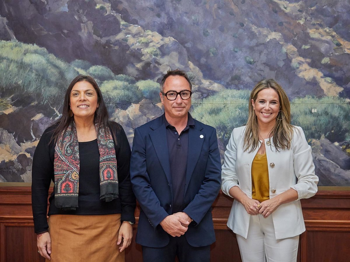 El Congreso Nacional CLAVE F&B reúne al sector hostelero en Tenerife para abordar el presente y futuro del sector en español