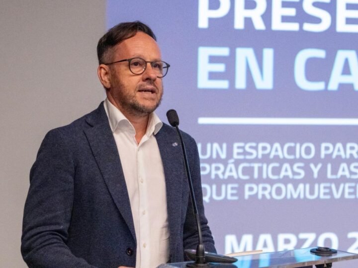 Colaboración con Instituto Español de Análisis Migratorio para anticipar crisis y ofrecer soluciones eficaces