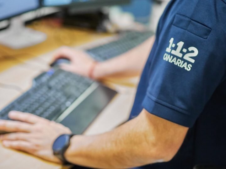Dos mujeres heridas al caer su coche por un barranco en Candelaria (Tenerife)