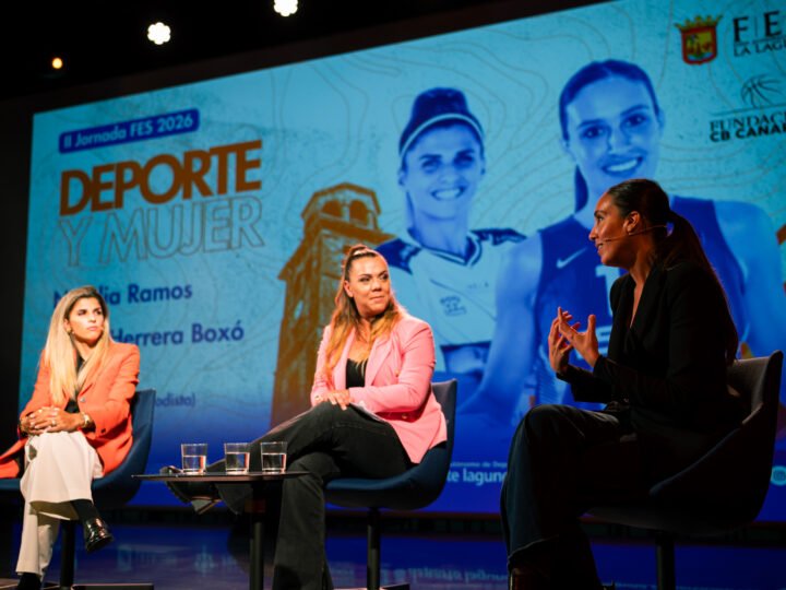 Jornadas del FES destacan el papel de las mujeres en el deporte.
