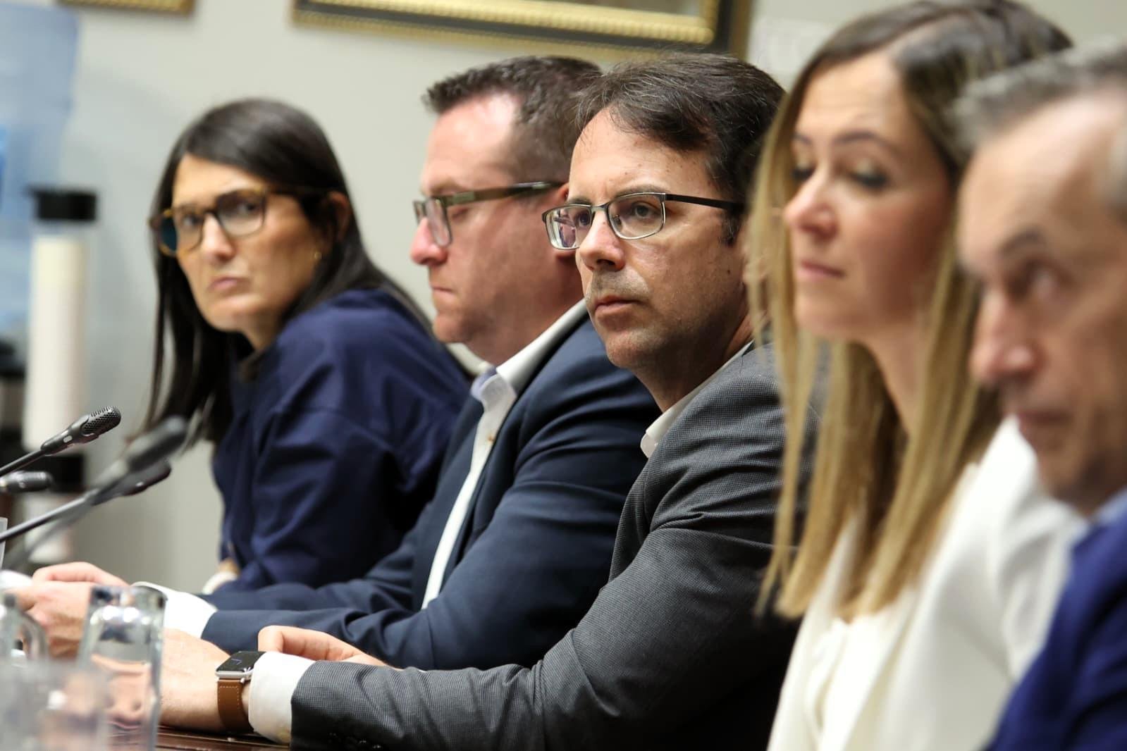 La Gomera apoya medidas urgentes ante crisis en Oriente Medio y reclama financiación insular