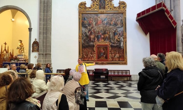 La Laguna acerca su patrimonio a mayores de 60 años