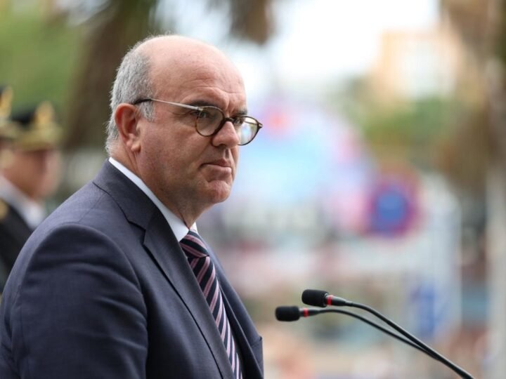 El carguero ‘Arconian’ podría tener el mayor alijo de cocaína en España en años.