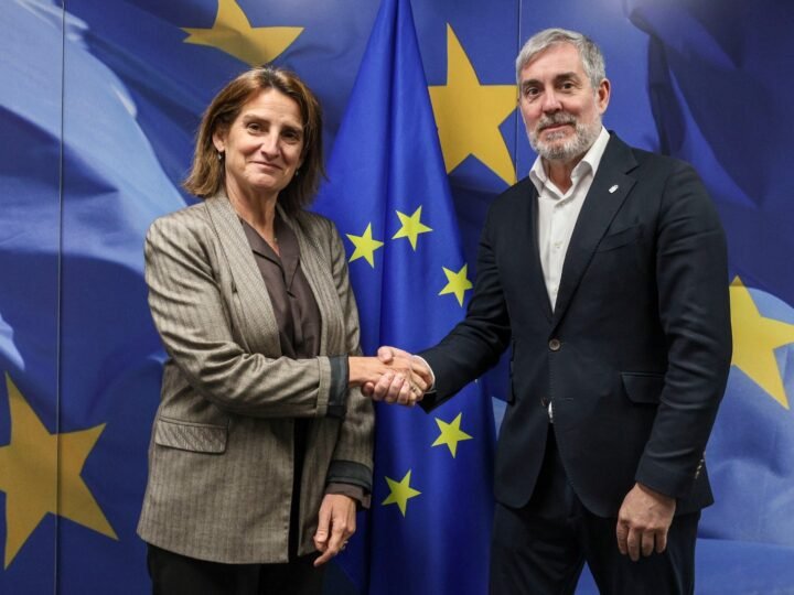 El presidente Clavijo aborda con la Comisión Europea medidas cruciales para Canarias