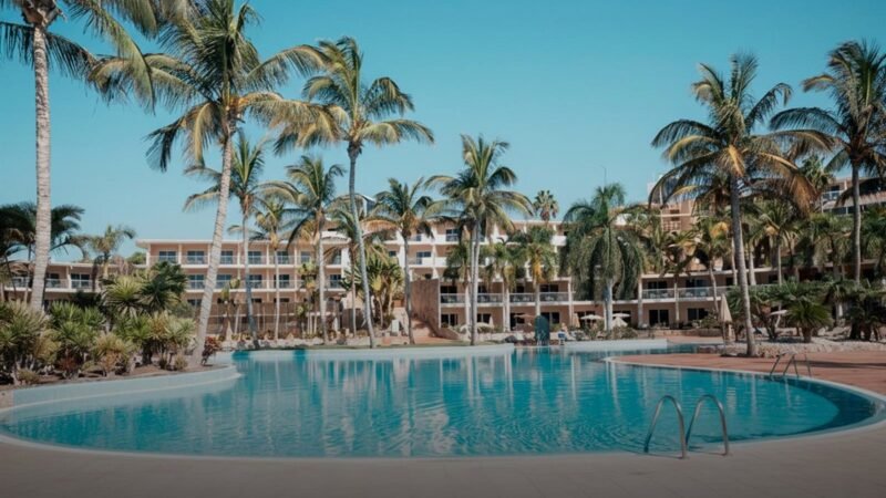 Pierre & Vacances expande su presencia en Canarias con la adquisición del Hotel Drago Park en Fuerteventura.