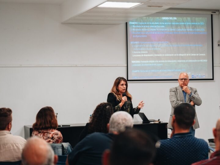 Reuniones con empresarios para nueva edición del Bono Consumo en La Gomera